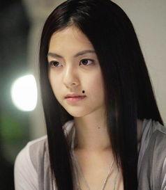 明星网红姐妹们,闪耀娱乐圈的姐妹情深与时尚传奇”