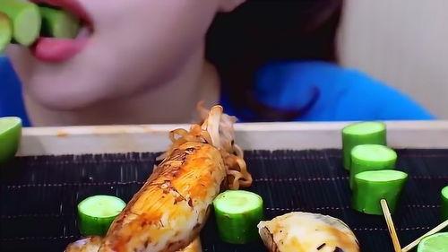 黑瓜能和鱼一起吃吗,探究能否共食的饮食奥秘