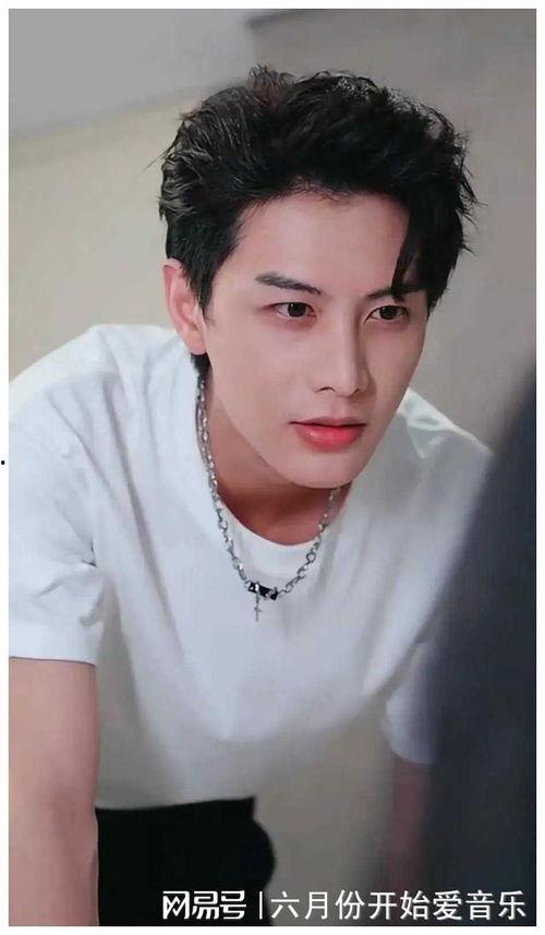 明星网红看短剧,趣味横生瞬间集结