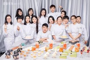 打卡明星网红店铺,明星同款，潮流风向标揭秘