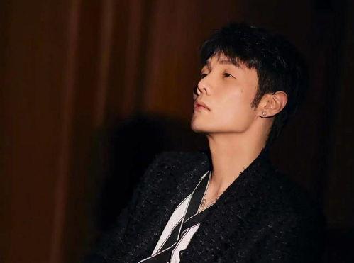 娱乐圈吃瓜美男子是谁,揭秘神秘“瓜王”身份