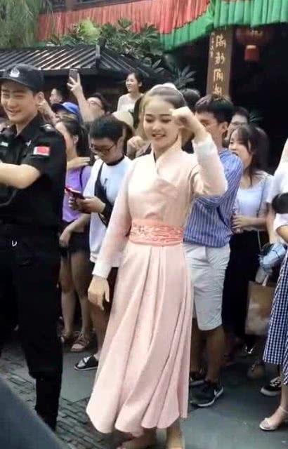 明星网红拍摄现场,光影背后的故事