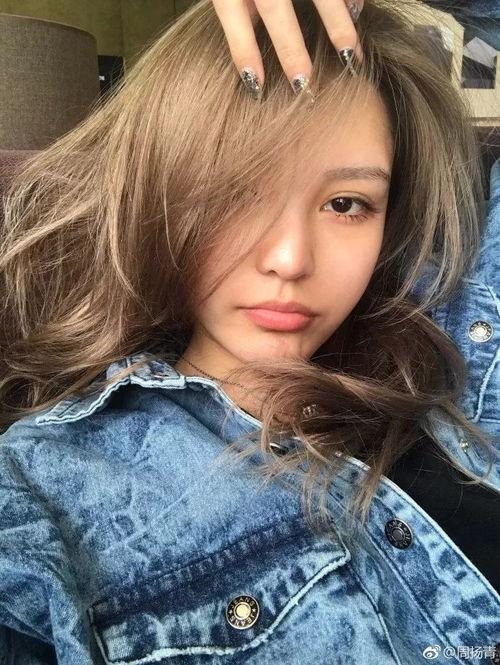 超美明星网红,揭秘超美明星网红的时尚魅力