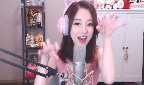 无人直播明星网红,明星网红的全新演绎之路