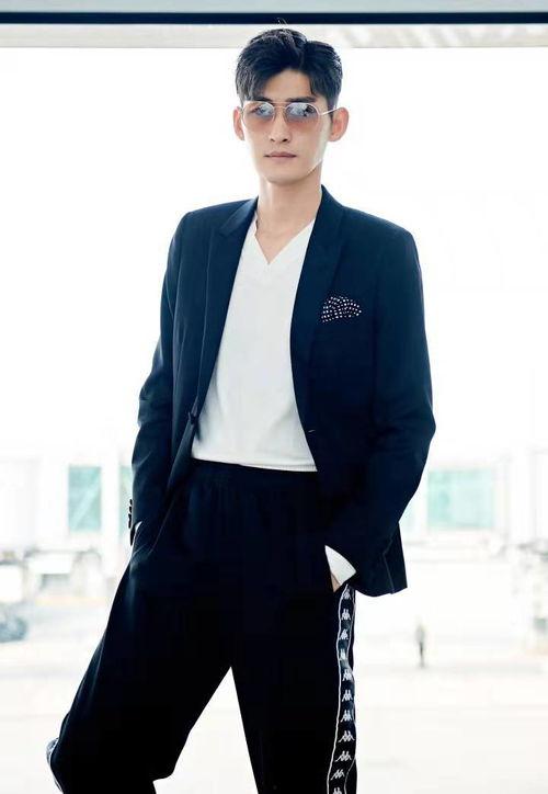 张翰吃瓜爆料视频大全,娱乐圈幕后真相大揭秘