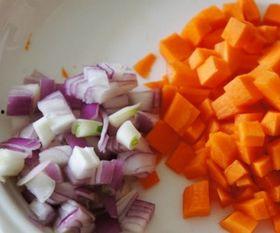 洋葱和黑瓜能一起吃吗,探究能否同食的饮食搭配之谜